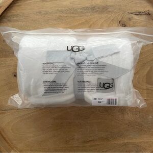 UGG Snow White Cozy Throw Blanket